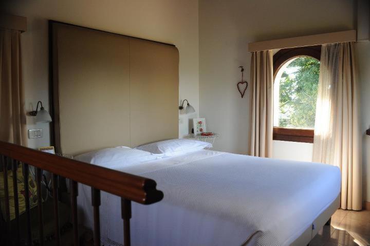 Al Melograno - Room & Breakfast Bologna Eksteriør bilde